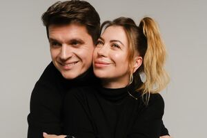 Анатолій Анатоліч з дружиною виховують трьох дітей