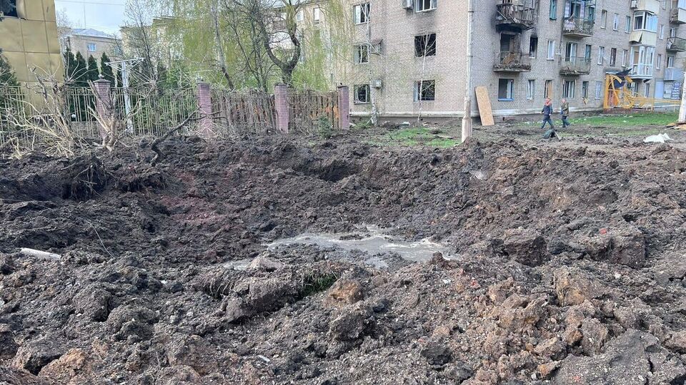У Слов'янську в ніч на 18 квітня від російських обстрілів пошкоджено п'ять багатоповерхівок