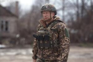 Сырский отмечает активизацию российской артиллерии и авиации в Бахмуте