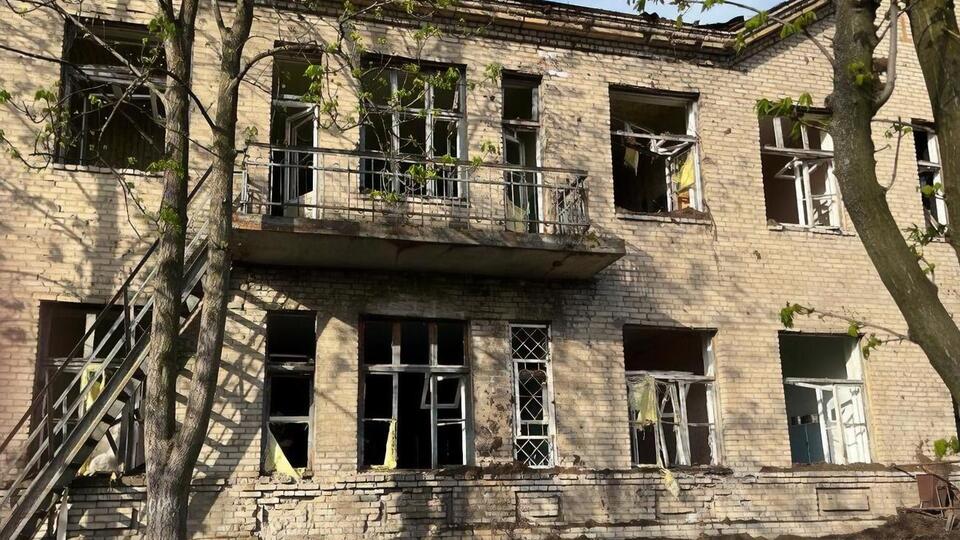 Окупанти 18 квітня і далі обстрілювали Донецьку область