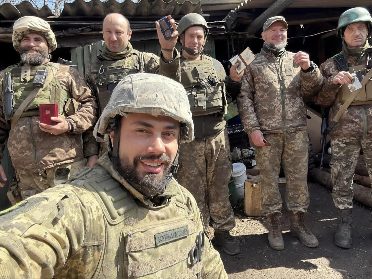 Військові як ніхто прагнуть справедливості. Як можна зрівнювати надбавки тим, хто за 7 км від фронту, і тим, хто за 700 км від нього?