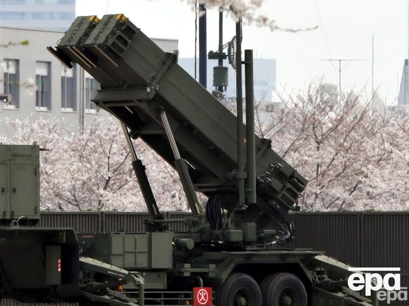 18 апреля федеральное правительство Германии сообщило, что ФРГ передала Украине зенитный ракетный комплекс Patriot