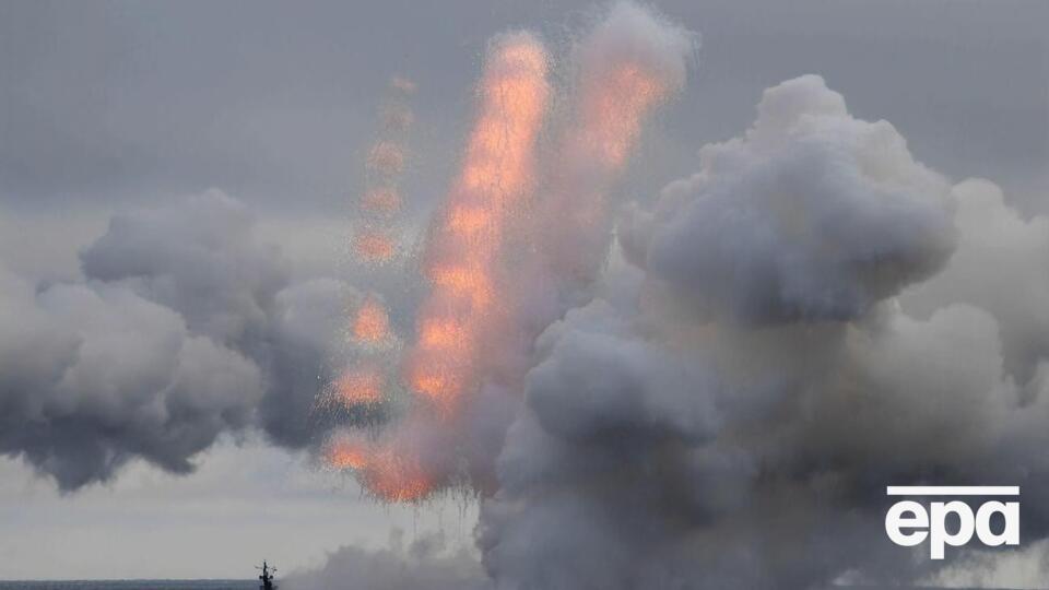 Россия вывела в Черное море девять кораблей
