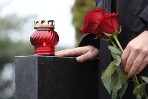 22–25 апреля запрещено посещение кладбищ в семи общинах Запорожской области, отметили в ОВА