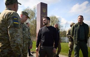 Зеленский ознакомился с обустройством государственного рубежа Украины, отметили в ОПУ