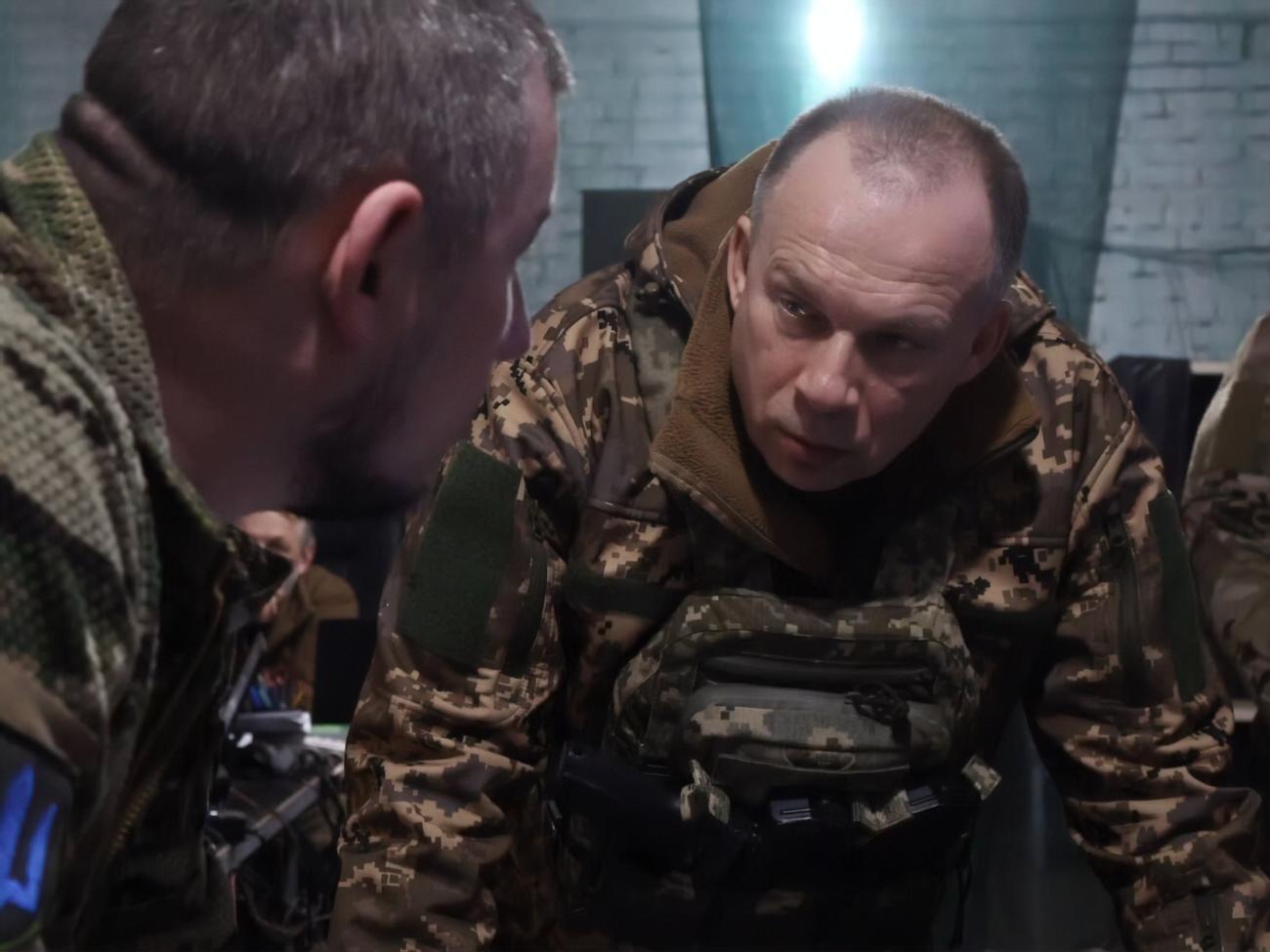 Сырский проинформировал о ситуации в Бахмуте и успехах ВСУ