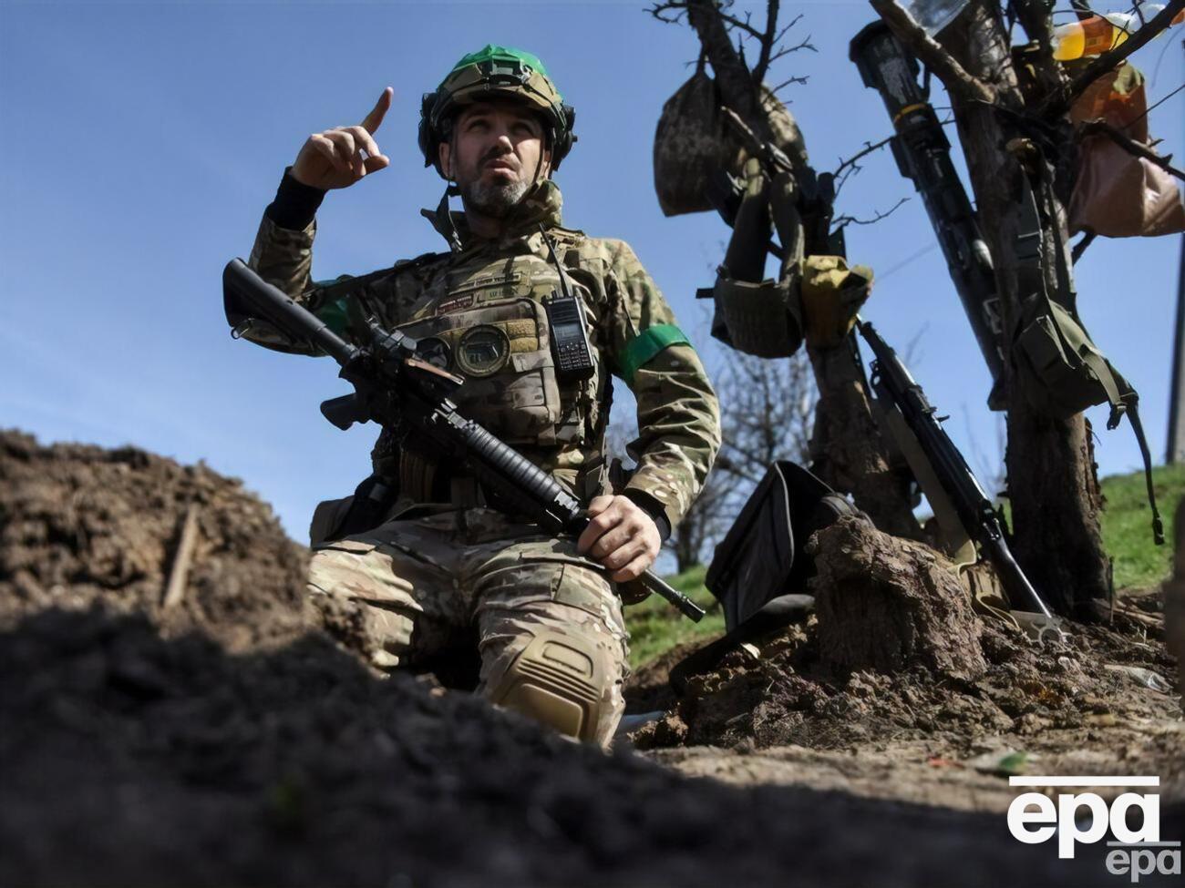 Солдат, несущий службу и защищающий страну от агрессора, рискуя собственной жизнью и здоровьем, выполняет задачи в сверхсложных условиях, должен быть высоко мотивирован, отметили в Генштабе ВСУ