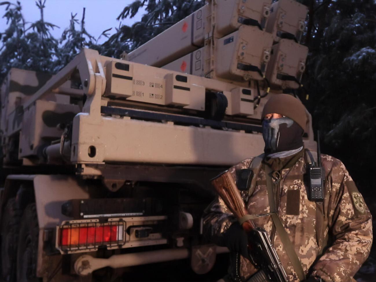 О доставке первой немецкой системы ПВО IRIS-T в Украину в Минобороны сообщили в октябре прошлого года