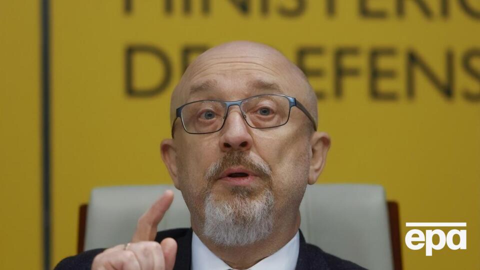 Україні, "з огляду на варварську тактику Кремля", потрібно більше платформ різного рівня й боєприпаси до них, зазначив Резніков
