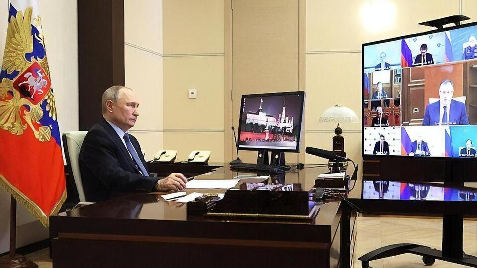 Путин предложил назвать участников молодежного движения "пионерами"