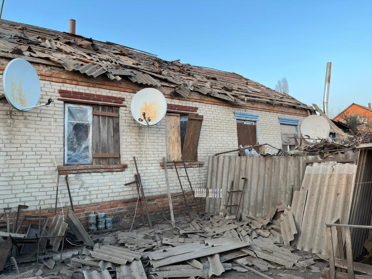 Унаслідок обстрілів пошкоджено житлові будинки