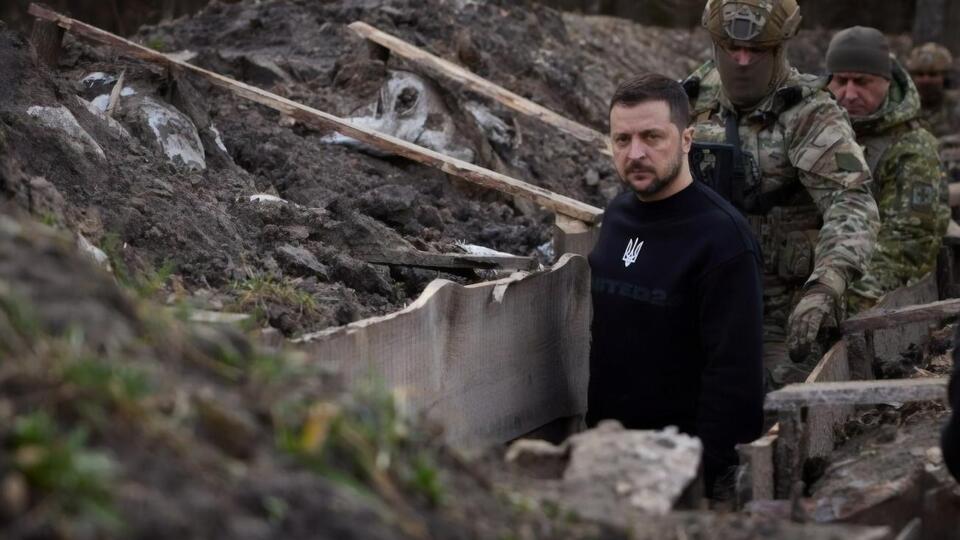 Зеленський: Рашизм повинен пройти через повну поразку: військову, економічну, політичну, юридичну