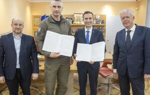 Кличко поблагодарил Конгресс за успешное сотрудничество с Ассоциацией городов Украины