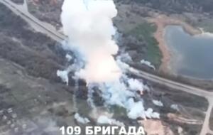 ЗРК "разорвало на маленькие куски", отметили авторы видео