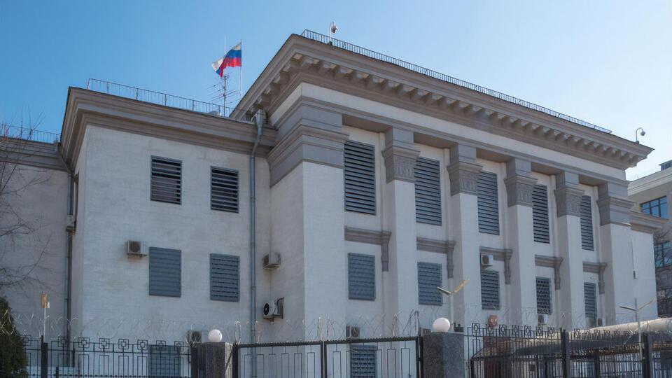 Російське посольство розташоване за адресою Повітрофлотський проспект, 27