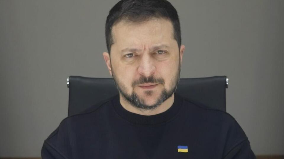Зеленский заявил о неизбежности перехода ВСУ к активным (то есть наступательным) действиям на фронте