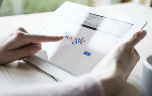 Просування сайта дає можливість покращити його видимість у пошукових системах, збільшити трафік, залучити нових відвідувачів і підвищити конверсії