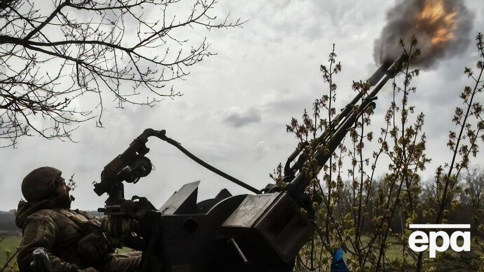 Українські військові не дають можливості окупантам суттєво просуватися і завдають їм високих втрат, говорять у Міноборони