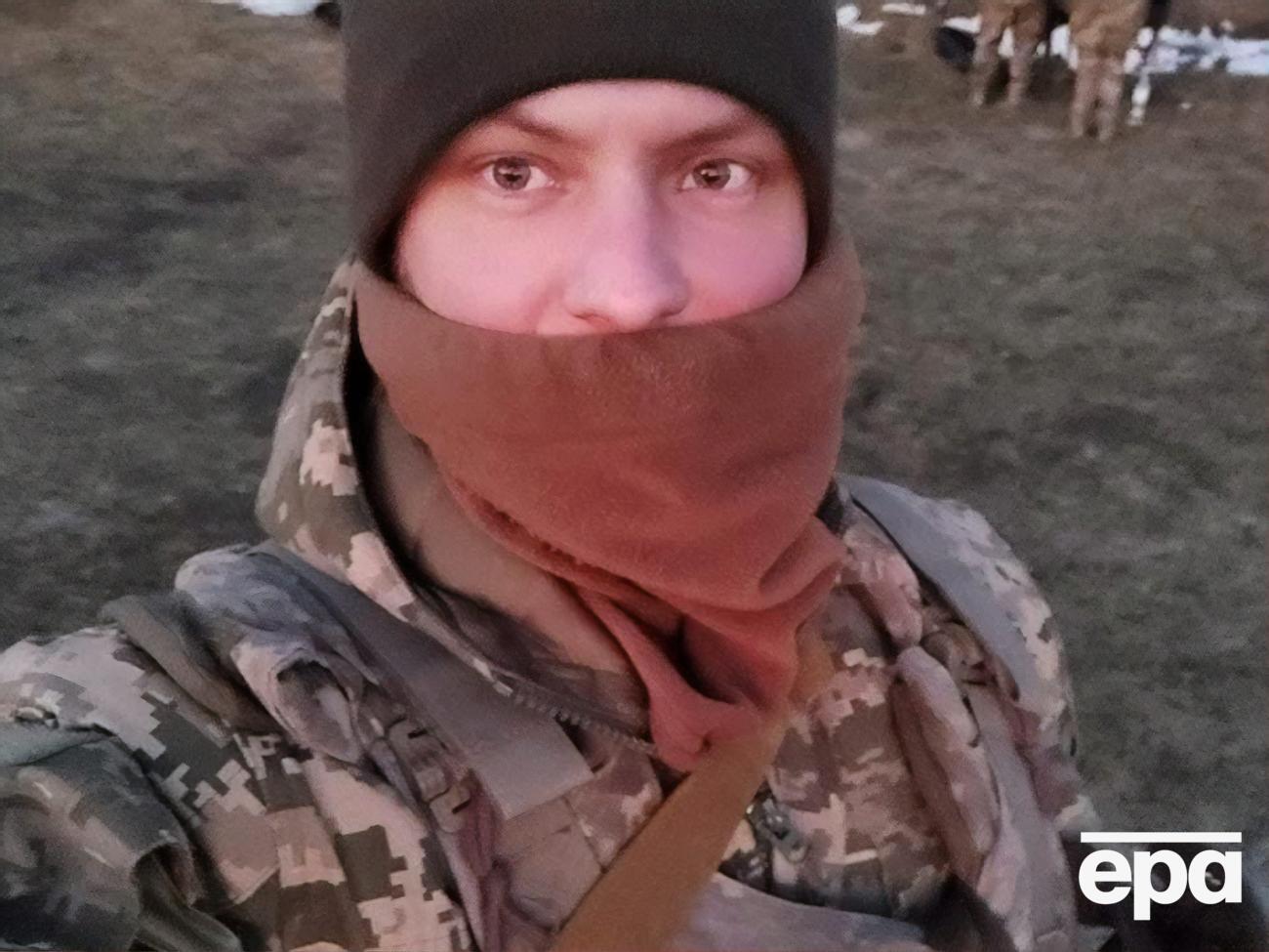 В театре отзываются о Янчишене, как о "светлом человеке, который одним из первых пошел защищать Родину"