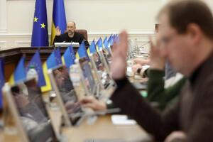 Кабмин принял решение по поводу выезда раненых за границу