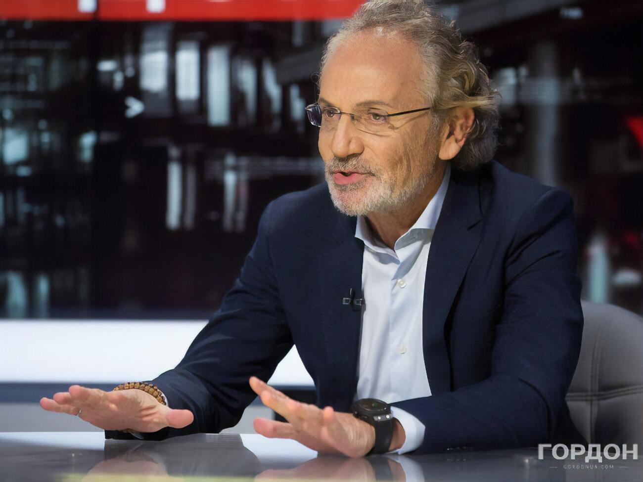 Шустер: Ліберальній частині суспільства РФ намагаються навіяти страх