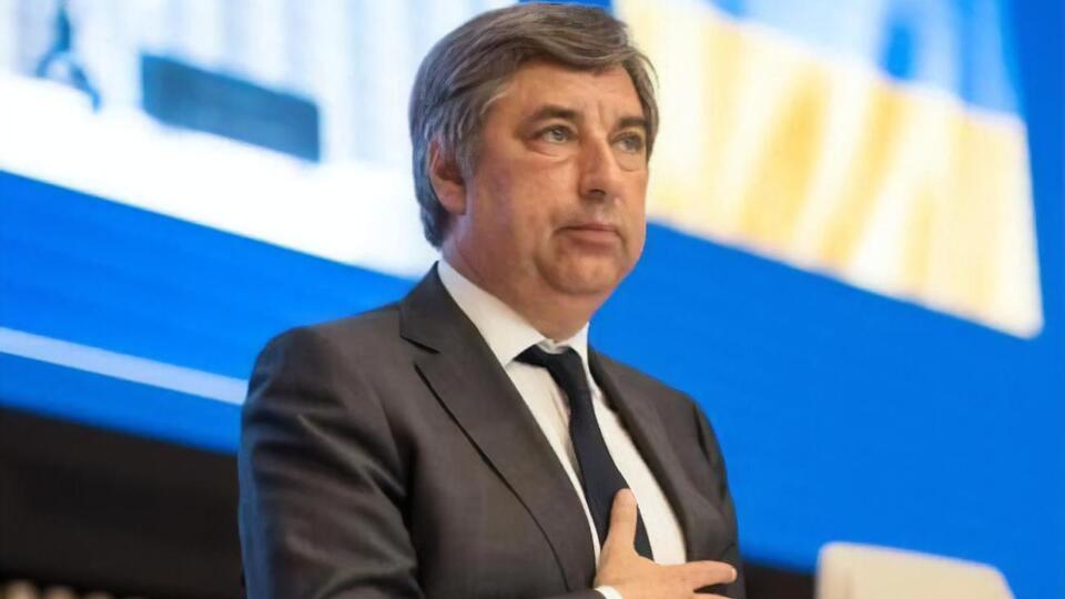 Омельченко: Либо есть явные проблемы с географией, либо заявления посла не согласуются с позицией столицы Китая
