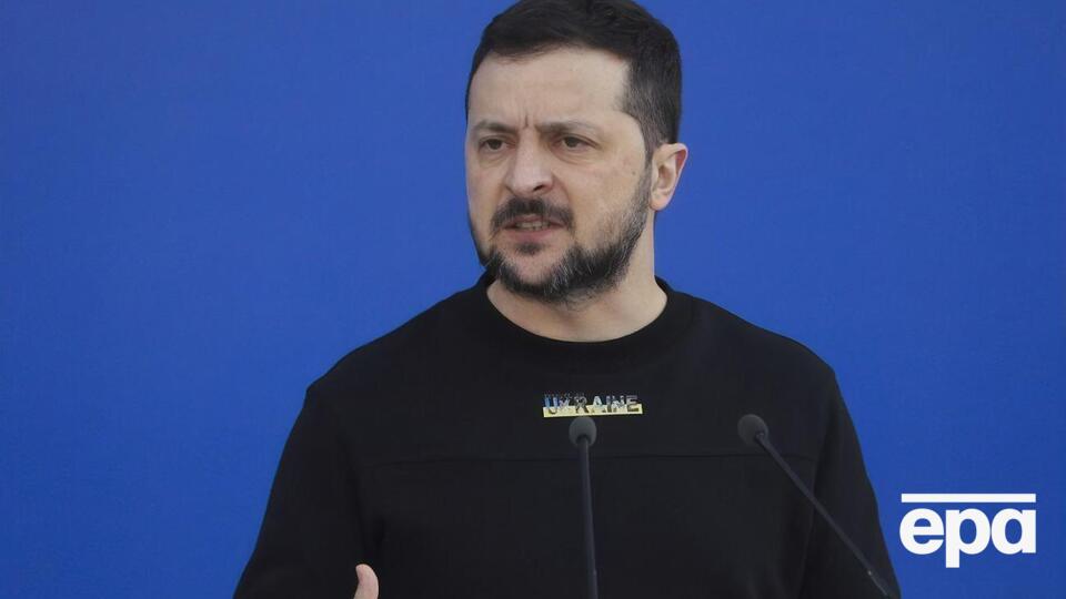 Украина не откажется от Бахмута, подчеркнул Зеленский