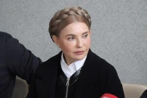 Сейчас Тимошенко возглавляет фракцию партии "Батьківщина" в Верховной Раде