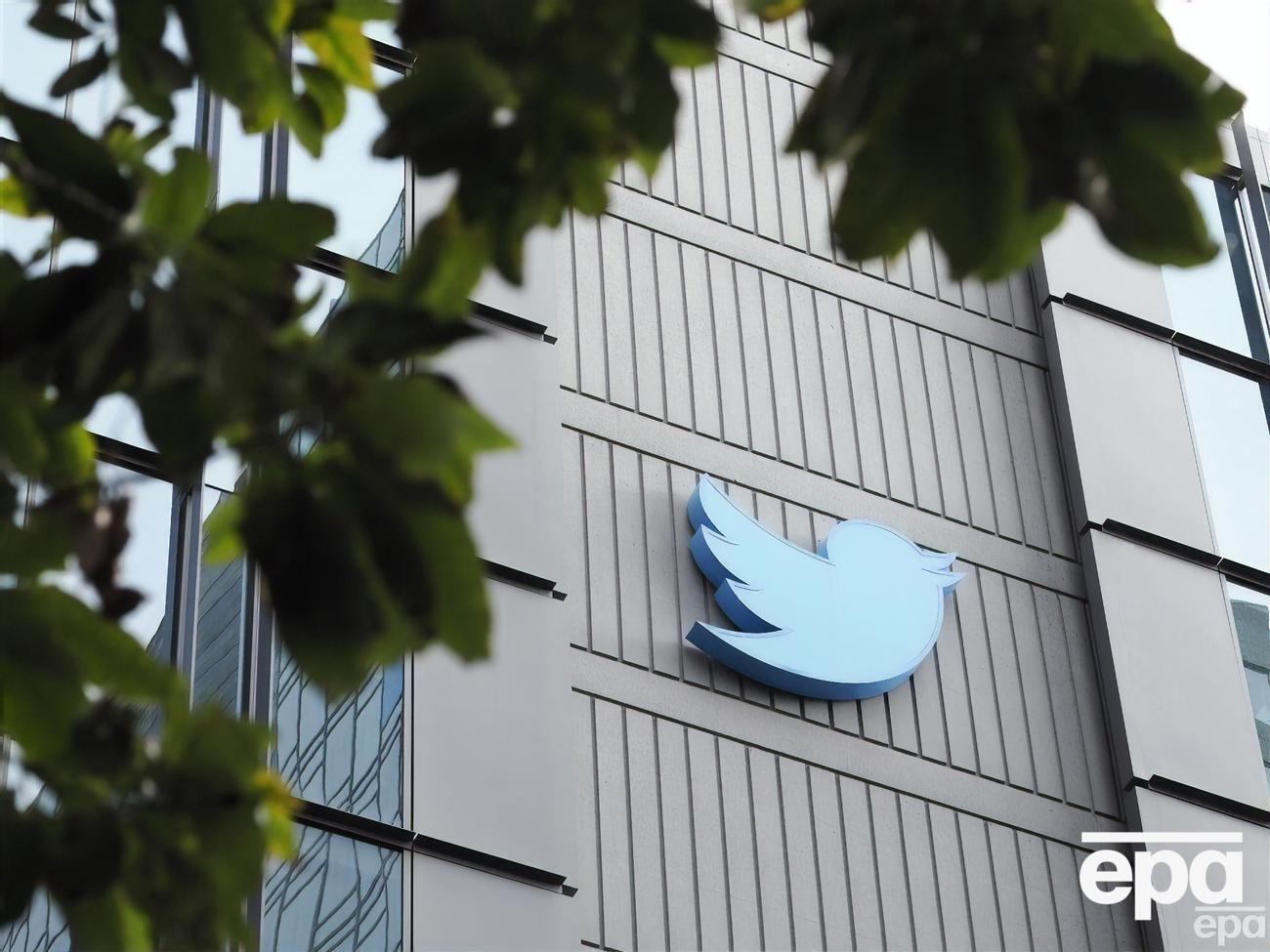 Twitter почав повертати відібрані значки верифікації акаунта