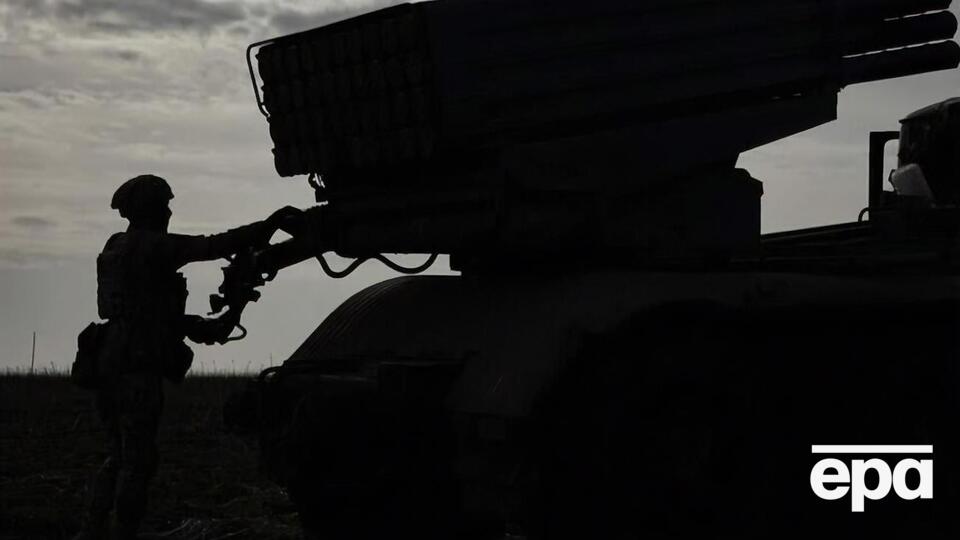 Подразделения ракетных войск и артиллерии ВСУ в течение суток поразили ЗРК и две станции РЭБ россиян, отметили в Генштабе