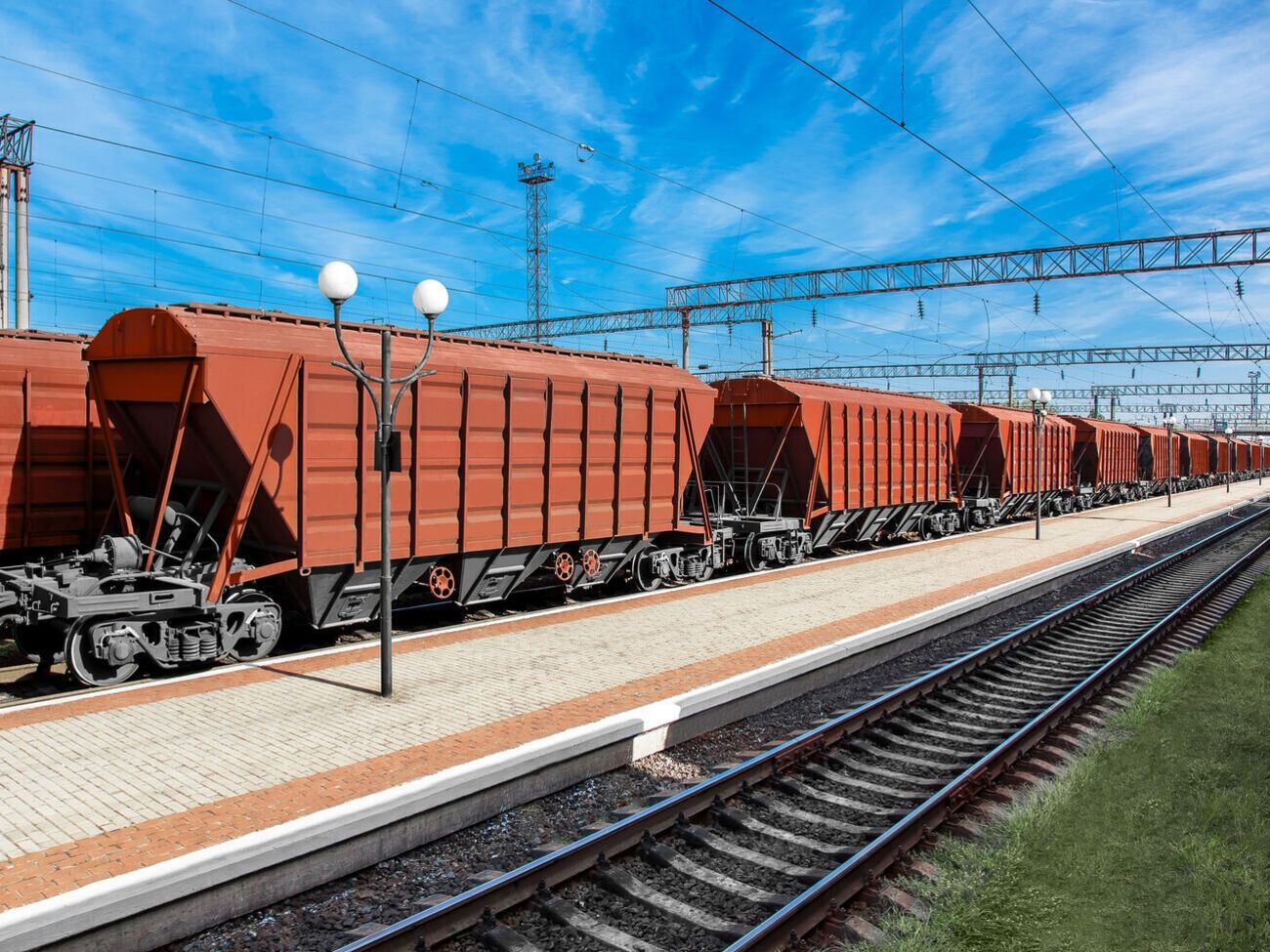 25 апреля возобновились перевозки украинского продовольствия железной дорогой транзитом через Польшу