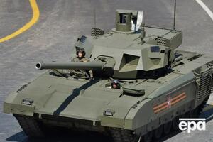 Российский танк "Армата" еще не вступал в боестолкновения с ВСУ, но уже обстреливает украинские позиции, сообщают российские пропагандисты