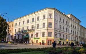 В Черновицком торгово-экономическом институте мужчин-контрактников первого года обучения стало больше в 12 раз, отметили СМИ