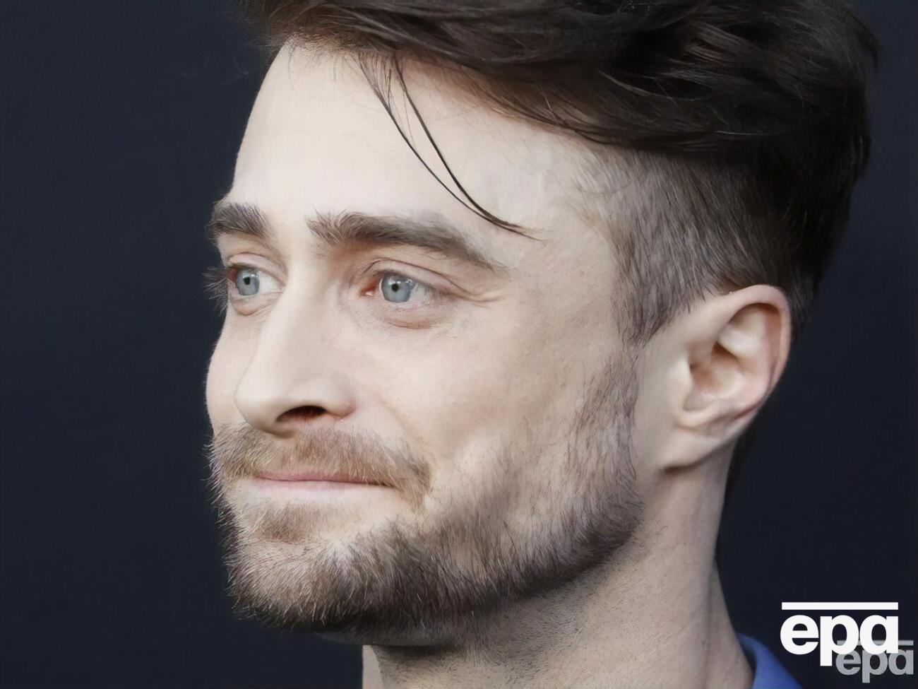 Редкліфф прославився завдяки ролі Гаррі Поттера в серії однойменних фільмів, знятих за творами Роулінг