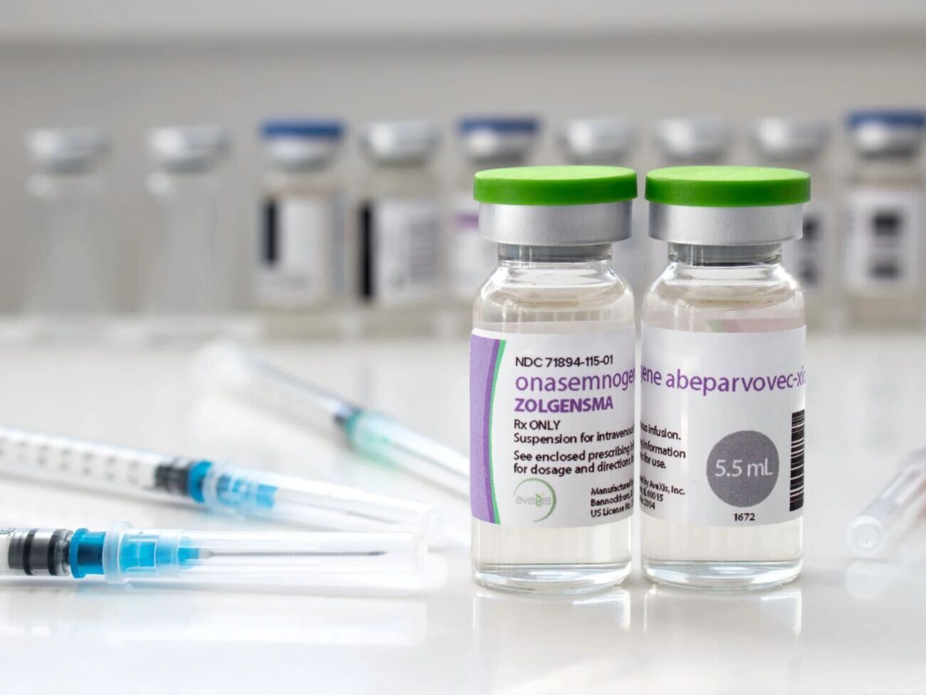 Ни одна семья в РФ не согласилась на испытания аналога "Золгенсмы"