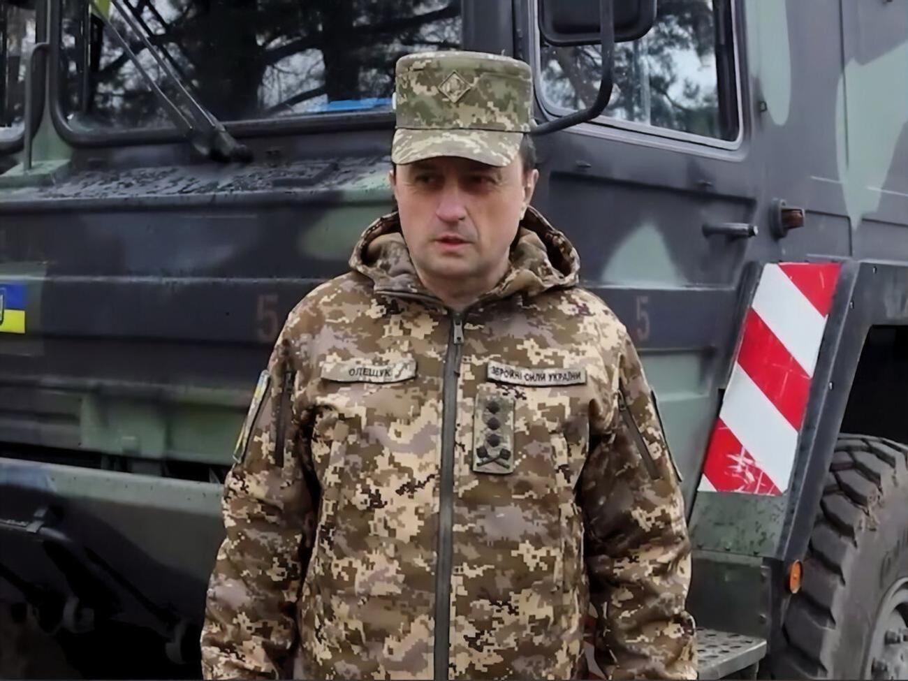 Олещук проїхався за кермом ЗРК Patriot
