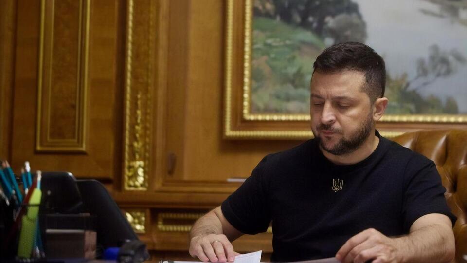 Зеленський (на фото) подякував Гроссі за спеціальну програму МАГАТЕ щодо медичного забезпечення українських атомників