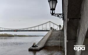 В Киеве продолжает подниматься вода