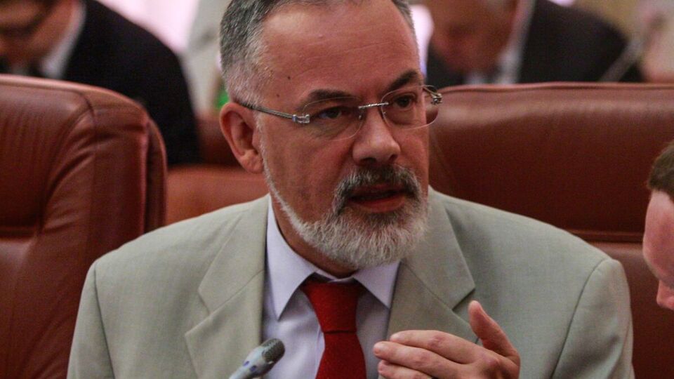 22 ноября 2022 года Табачнику сообщили о подозрении в госизмене за организацию "референдумов" на оккупированных территориях Украины