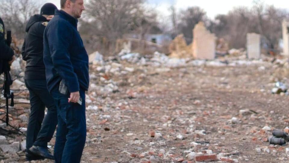 Окупанти вдарили по житловому будинку в Одрадокам'янці, коли на подвір'ї були мирні люди, зазначив Прокудін