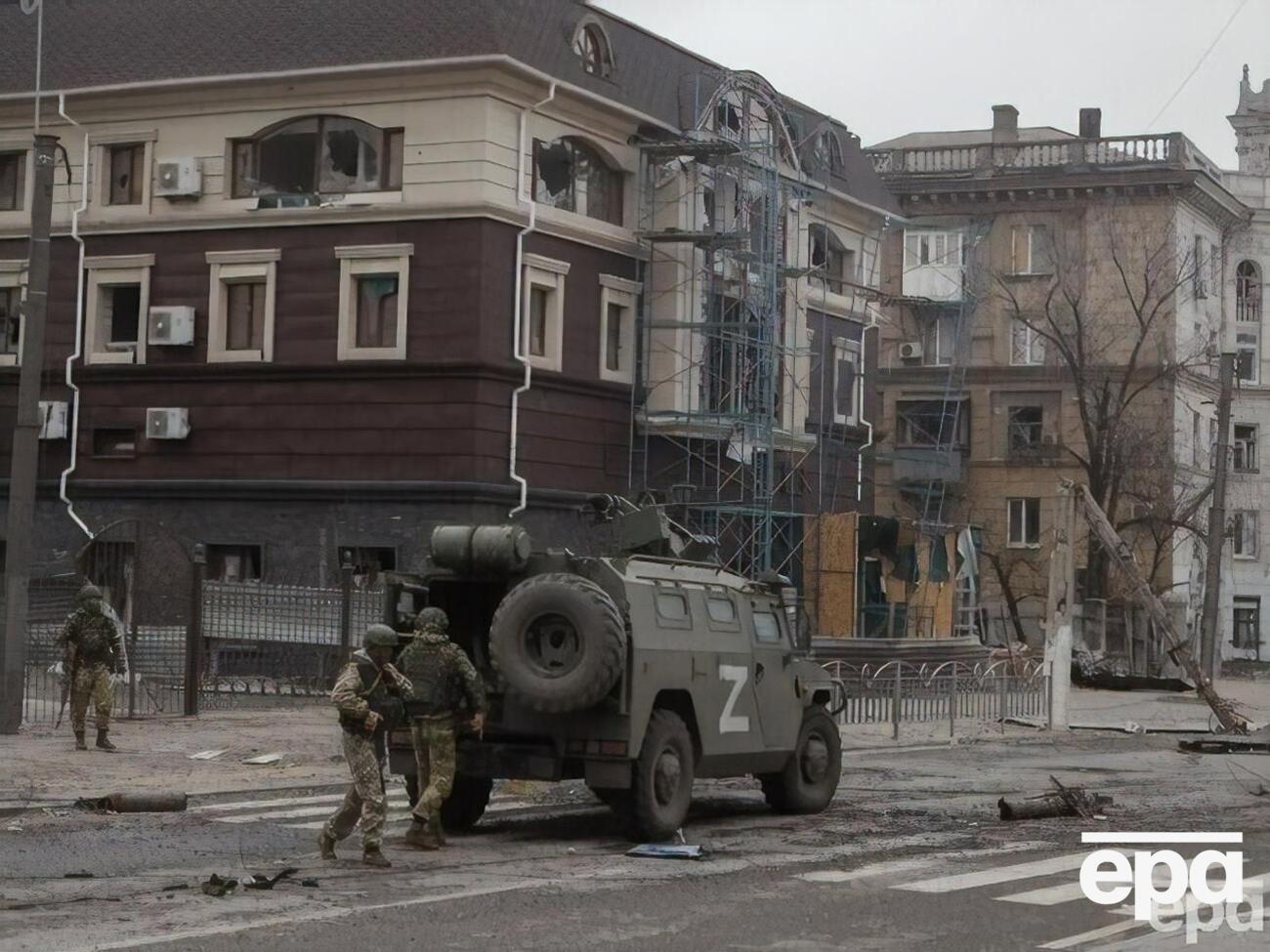 Российские войска продолжают использовать Мариуполь и окрестности для накопления и транзита своих ресурсов