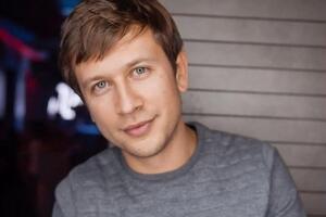 Ступка не знает, когда вернется в Украину