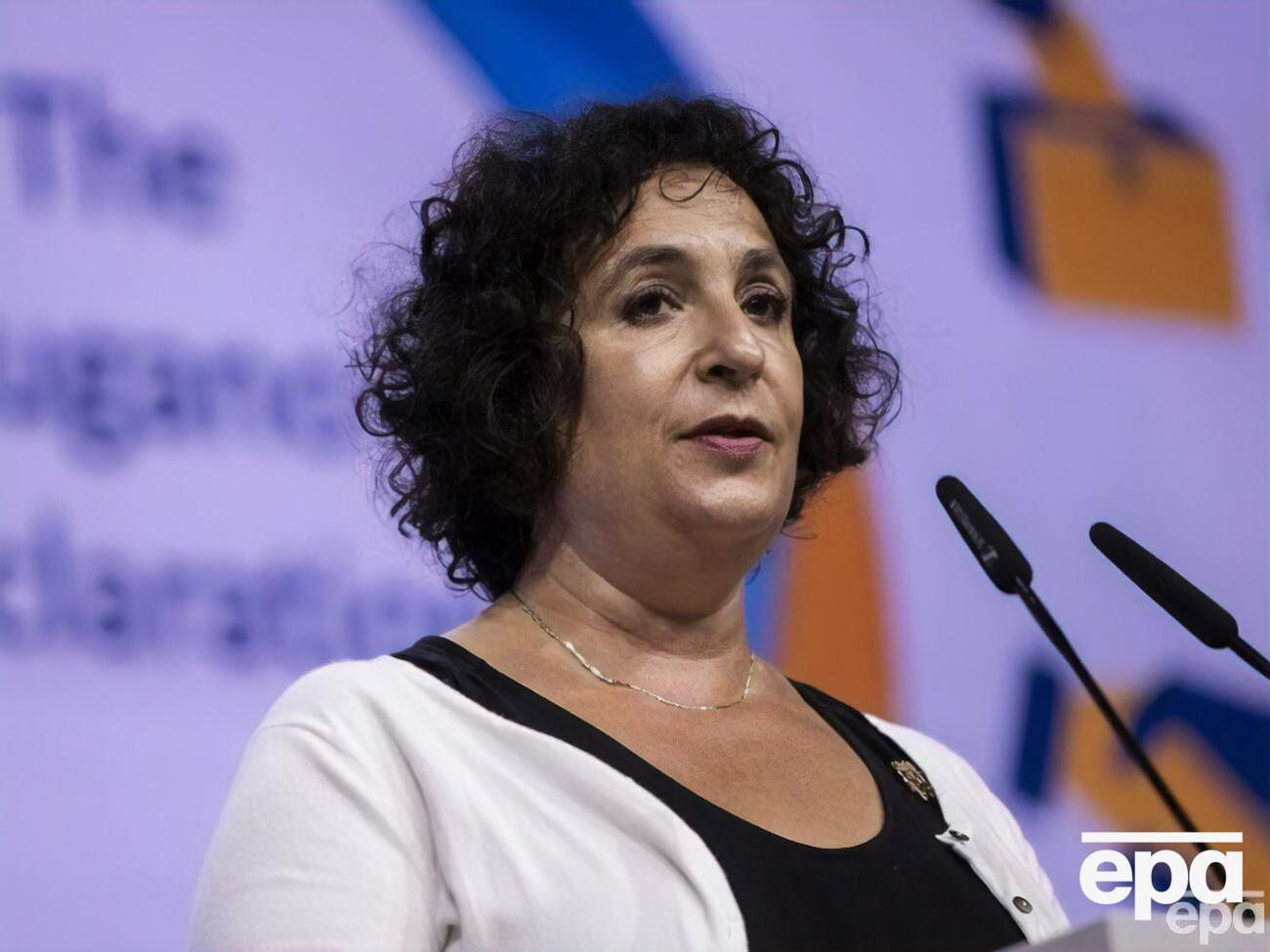 Симмонс ожидает, что за российскими нападениями "последует справедливость"