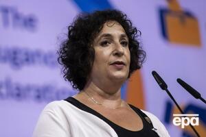 Симмонс ожидает, что за российскими нападениями "последует справедливость"