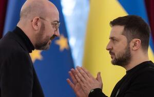 Мішель у розмові із Зеленським висловив готовність "долучитися до розв'язання неприйнятної ситуації" із забороною на ввезення української агропродукції, зазначили в ОПУ