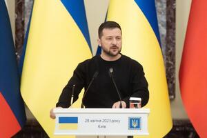 Зеленский подчеркнул, что пока процесс возвращения в Украину из России несовершеннолетних очень сложный