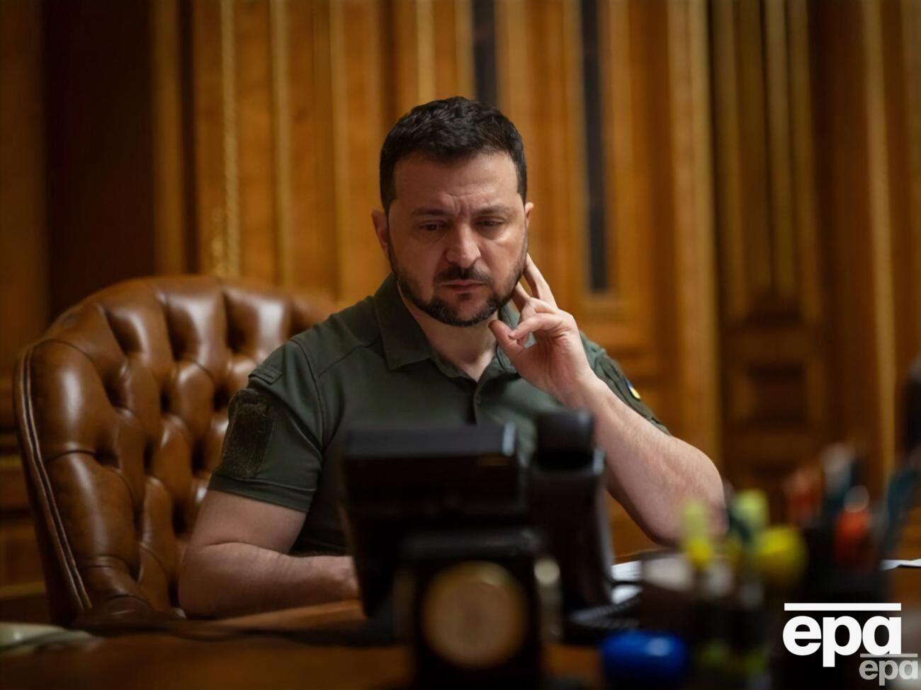 Зеленский провел телефонный разговор с Си Цзиньпинем 26 апреля
