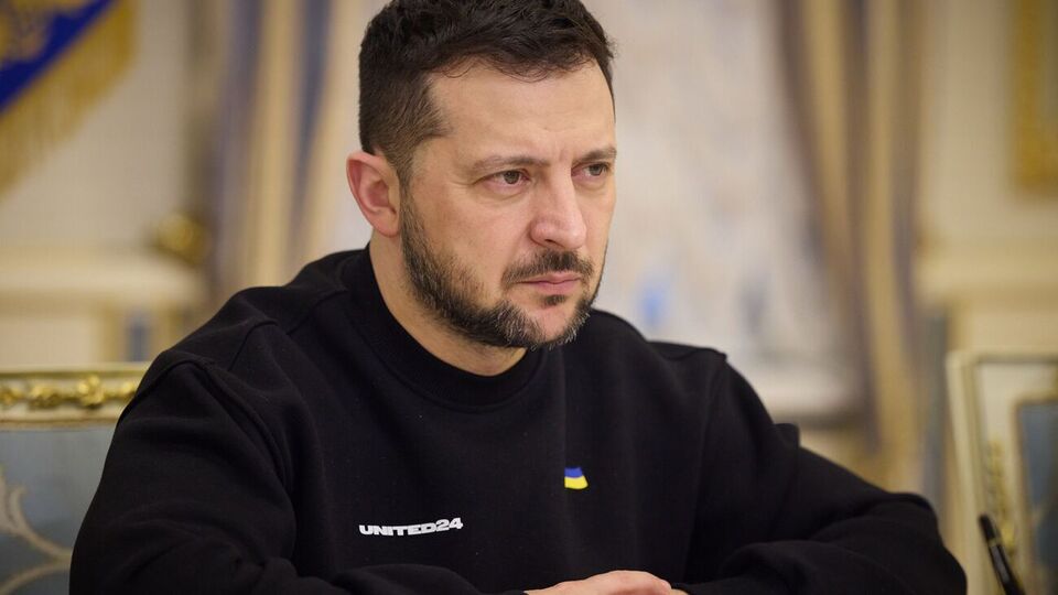 Зеленський назвав ситуацію, яка склалася в політичних елітах Угорщини, "дуже дивною"