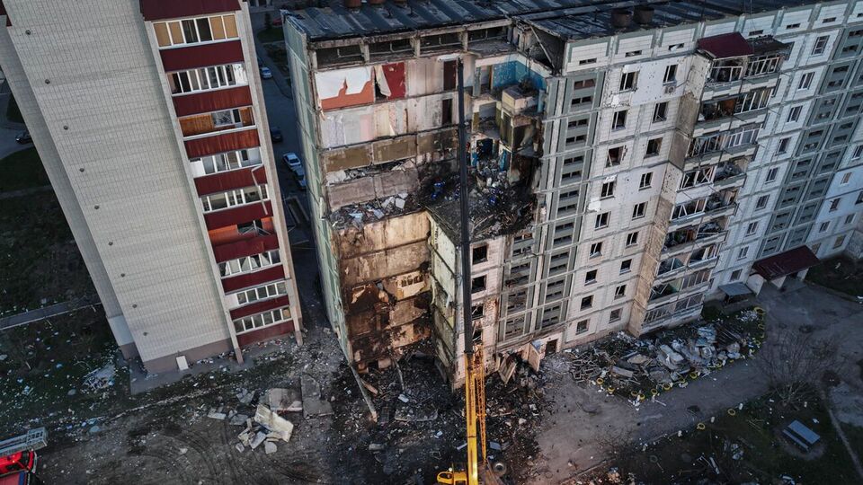 Унаслідок російського удару по Умані загинули або дістали поранення десятки людей