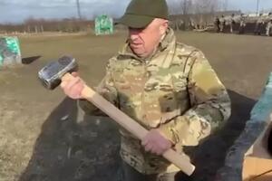 Первые признаки гражданской войны в России очевидны. Драйвером стал Пригожин: он уже открыто взбунтовался против военного руководства